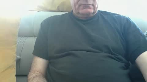 male_toy1 online show from 04-27-26, 03:10