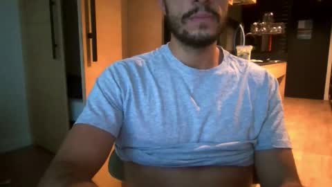 Boybi online show from 09-29-25, 04:45