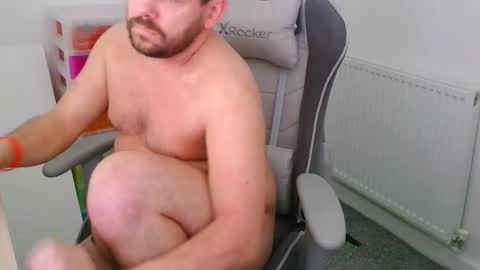 Snapshot of malecamslave18 chatting on 11-05-25, 01:44 malecamslave18 online show from 11-05-25, 01:44