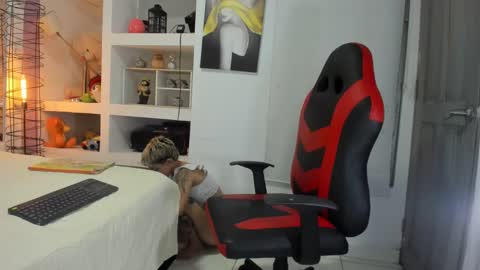 Malefica online show from 09-11-25, 02:44