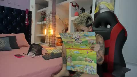 Malefica online show from 09-21-25, 02:24