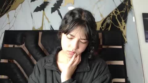 Snapshot of malejacs01 chatting on 11-25-25, 11:43 malejacs01 online show from 11-25-25, 11:43