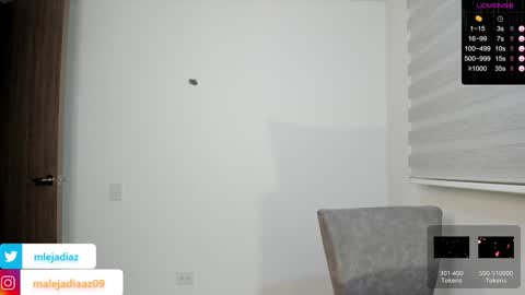 Snapshot of malejadiaz_ chatting on 12-19-24, 10:53 Maleja Diaz online show from 12-19-24, 10:53