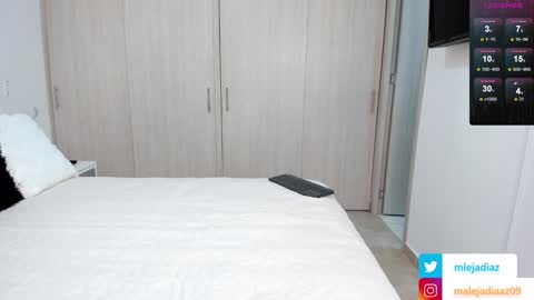 Snapshot of malejadiaz_ chatting on 01-14-25, 08:59 Maleja Diaz online show from 01-14-25, 08:59