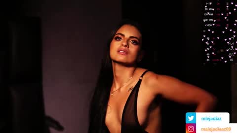Snapshot of malejadiaz_ chatting on 09-13-25, 04:29 Maleja Diaz online show from 09-13-25, 04:29