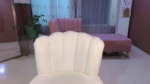 Snapshot of malen_fitnessmilf chatting on 09-28-25, 11:15 malen_fitnessmilf online show from 09-28-25, 11:15