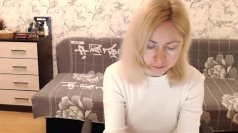 Malena online show from 10-21-25, 06:58