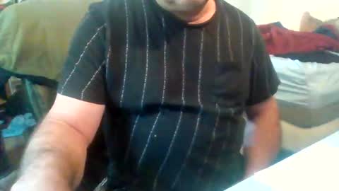Snapshot of malenymph chatting on 06-09-26, 06:19 malenymph online show from 06-09-26, 06:19