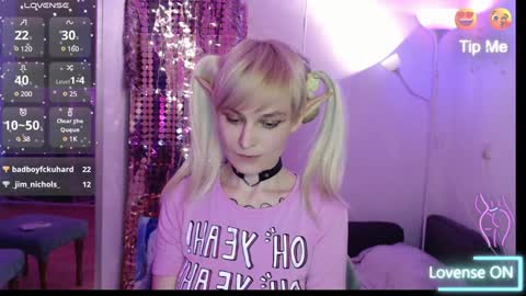 Snapshot of mali_sia chatting on 12-21-24, 12:31 Mischelle online show from 12-21-24, 12:31