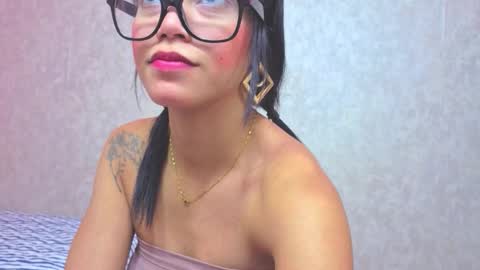 Snapshot of malia_foox chatting on 11-30-25, 06:23 Malia foox online show from 11-30-25, 06:23