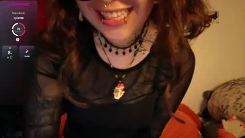 Snapshot of malicia_witch_ chatting on 06-18-26, 04:24 Mar Alicia Rosie v A L I C I A W I T C - Meg Cherie online show from 06-18-26, 04:24