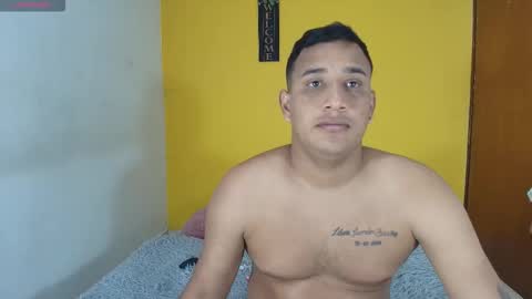 Snapshot of malikandaisha chatting on 11-05-25, 11:32 Malik Aisha online show from 11-05-25, 11:32