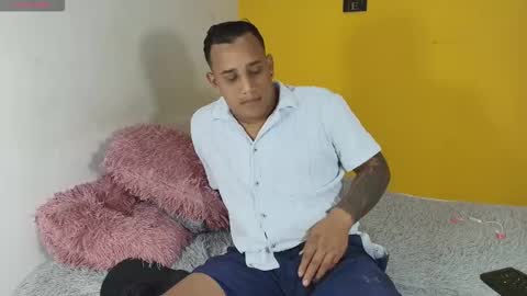 Snapshot of malikandaisha chatting on 11-19-25, 11:21 Malik Aisha online show from 11-19-25, 11:21