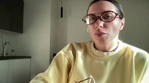 Snapshot of malina568708 chatting on 02-10-26, 01:48 malina568708 online show from 02-10-26, 01:48