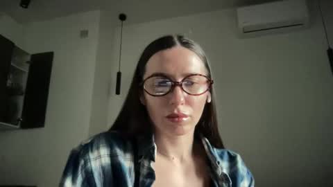 Snapshot of malina568708 chatting on 02-11-26, 11:59 malina568708 online show from 02-11-26, 11:59