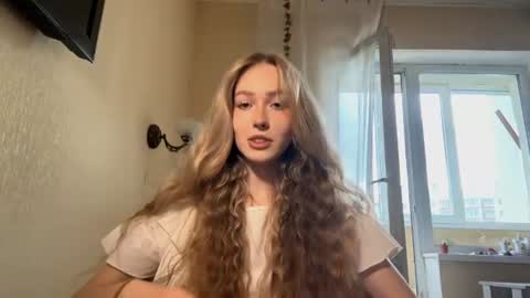 Alice online show from 07-06-26, 11:29