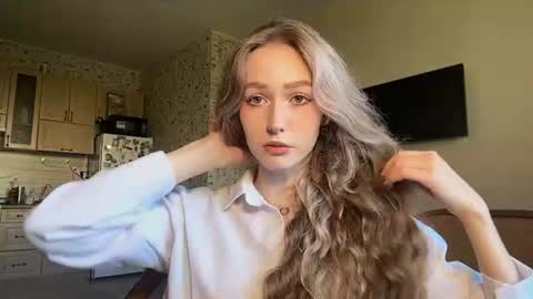 Alice online show from 07-18-26, 12:42