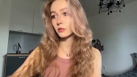 Alice online show from 07-22-26, 12:41