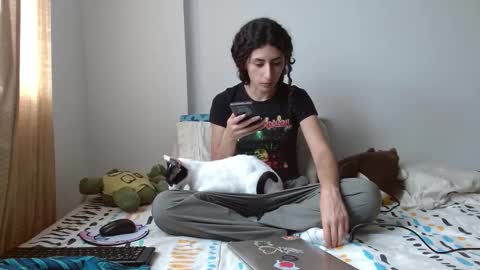 Malita online show from 10-14-25, 07:25