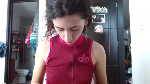 Malita online show from 10-21-25, 05:35