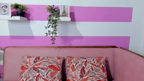 Snapshot of malka_burning chatting on 01-31-25, 01:54 Malka online show from 01-31-25, 01:54