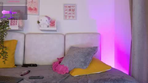 Malka online show from 04-28-26, 02:27