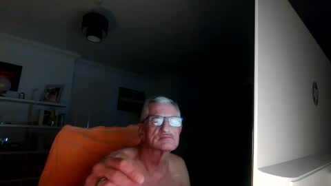 malkie55 online show from 11-02-25, 11:40