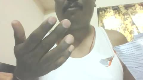 Snapshot of mallik63040 chatting on 11-21-25, 09:41 Sree0703 online show from 11-21-25, 09:41