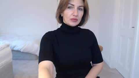 mallinia online show from 02-10-25, 05:30