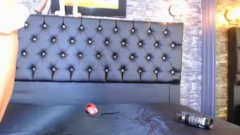 Malory online show from 11-08-25, 05:12