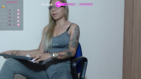 Malory  online show from 12-02-24, 01:14