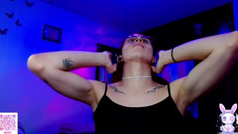   online show from 04-22-26, 03:09