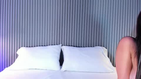 Malu online show from 09-13-25, 05:02