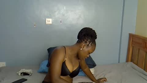 mama_pussie online show from 11-09-25, 12:09