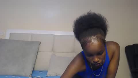 mamaa online show from 02-11-25, 12:37