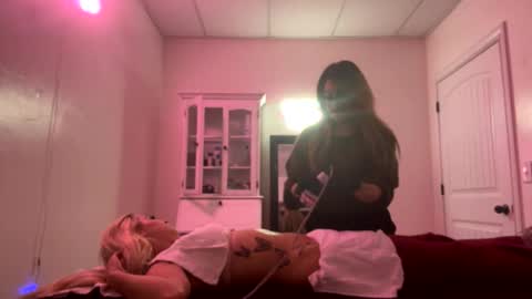 Snapshot of mamaboozey chatting on 02-12-26, 04:07 mamaboozey online show from 02-12-26, 04:07