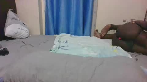 Snapshot of mamasita2023 chatting on 02-22-25, 06:08 mamasita2023 online show from 02-22-25, 06:08