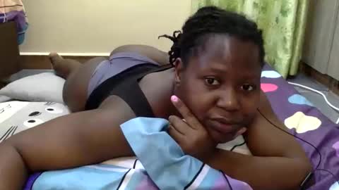 Snapshot of mamasita2023 chatting on 10-01-25, 02:23 mamasita2023 online show from 10-01-25, 02:23