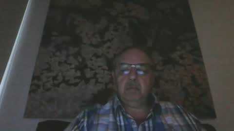 Snapshot of mambow99 chatting on 04-05-26, 11:02 OLDMANFREE online show from 04-05-26, 11:02