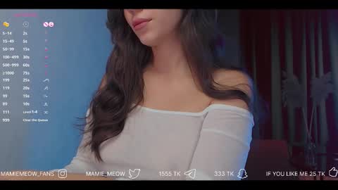 Snapshot of mamiemeow chatting on 09-25-25, 11:47 Your Miss Alice online show from 09-25-25, 11:47