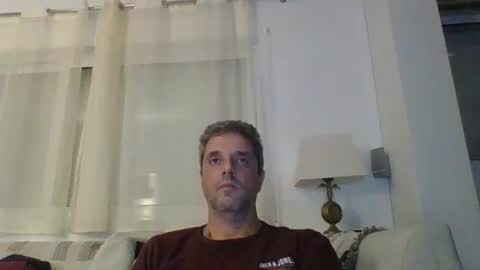 Snapshot of man211172 chatting on 12-08-24, 05:11 man211172 online show from 12-08-24, 05:11