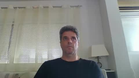 Snapshot of man211172 chatting on 05-17-26, 01:40 man211172 online show from 05-17-26, 01:40