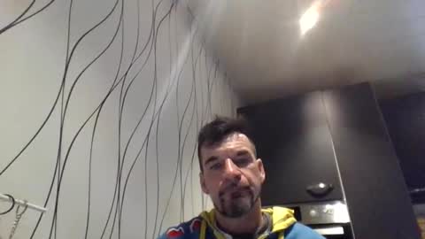 Snapshot of man_from_geaven chatting on 02-25-25, 11:41 man_from_geaven online show from 02-25-25, 11:41