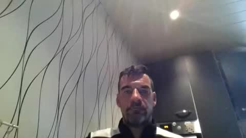 Snapshot of man_from_geaven chatting on 10-15-25, 08:47 man_from_geaven online show from 10-15-25, 08:47