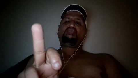 Man new online show from 01-19-25, 05:07