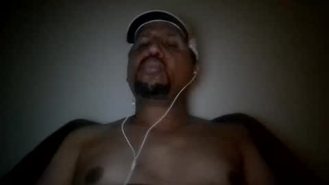 Man new online show from 10-11-25, 12:32