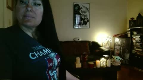 mandaloriangirlsfight online show from 04-25-26, 06:27