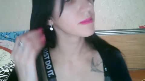 Snapshot of mandari_lukc chatting on 11-14-25, 10:07 Mandari lukc online show from 11-14-25, 10:07