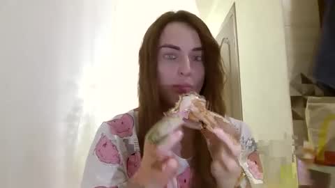 MandiBrooks online show from 09-08-25, 07:46