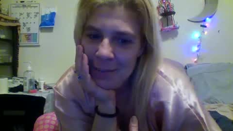 mindy22 online show from 02-02-25, 02:06